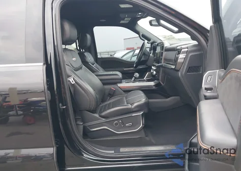 2023 Ford F-150 Platinum z USA, uszkodzony, nr VIN 1FTFW1E8XPFA49288